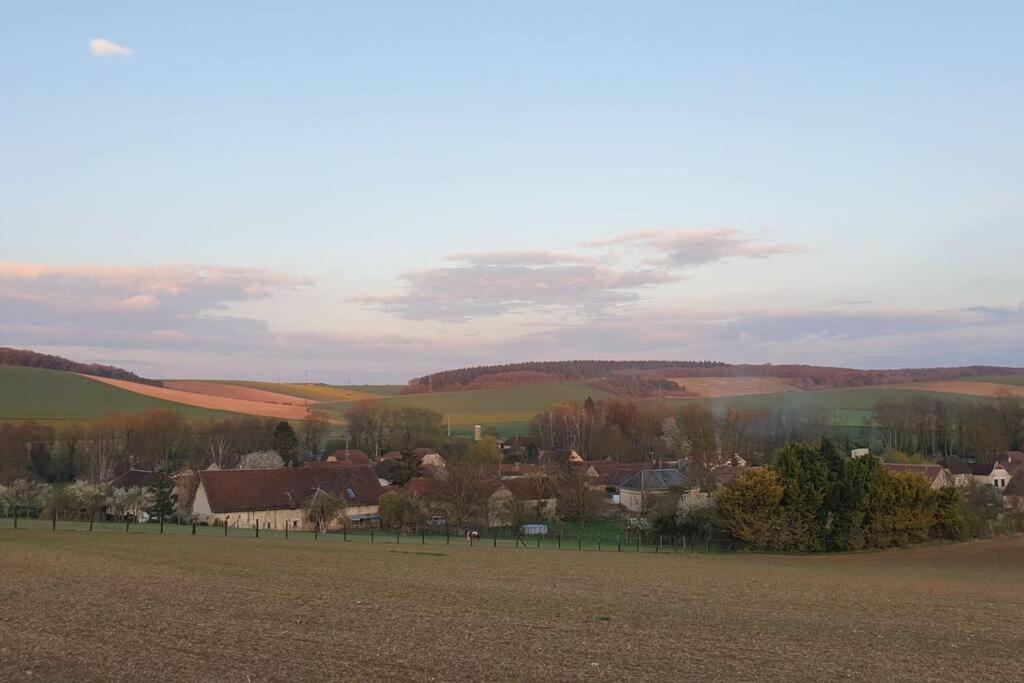 Le Bellevue A 1 H 30 De Paris Et 20 Km De Troyes Villa Estissac ภายนอก รูปภาพ